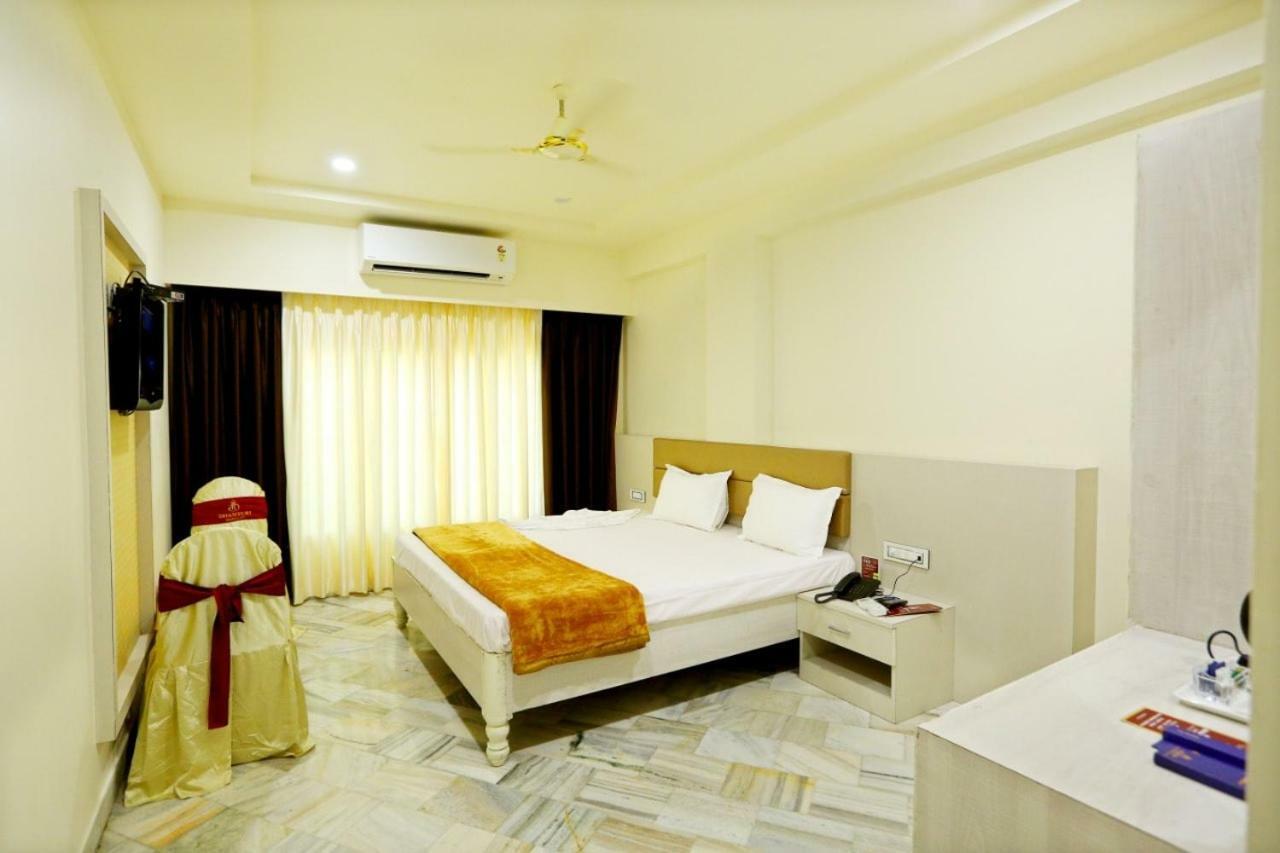 Hotel Swagath Grand Miryalaguda Miriālgūda Dış mekan fotoğraf